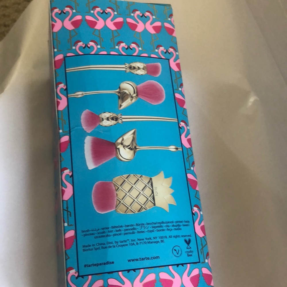 Makeup brushes - Picture 2 of 3